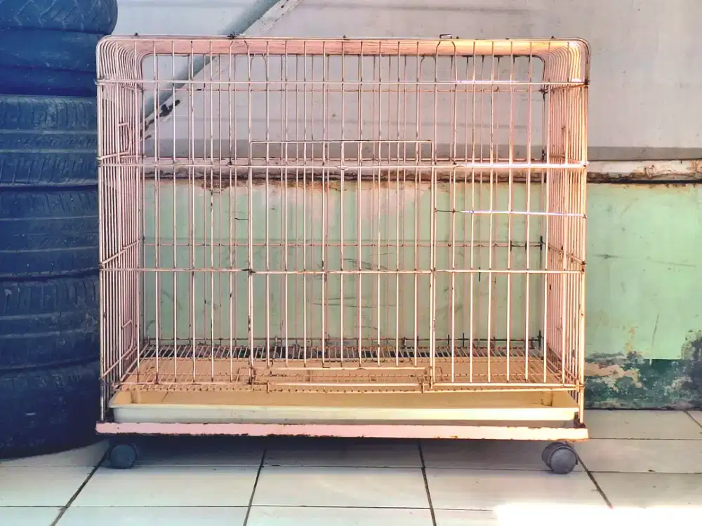 Kandang lipat besi anjing/kucing