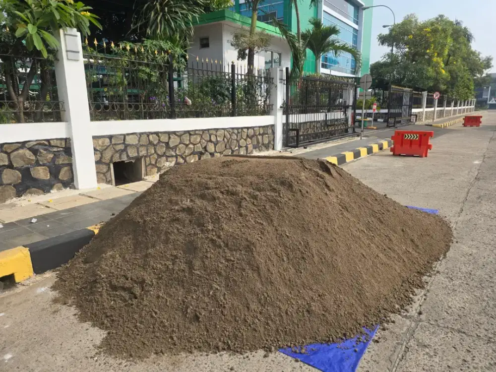 Split makadam sirdam limestone abu batu pasir cor batu makadam