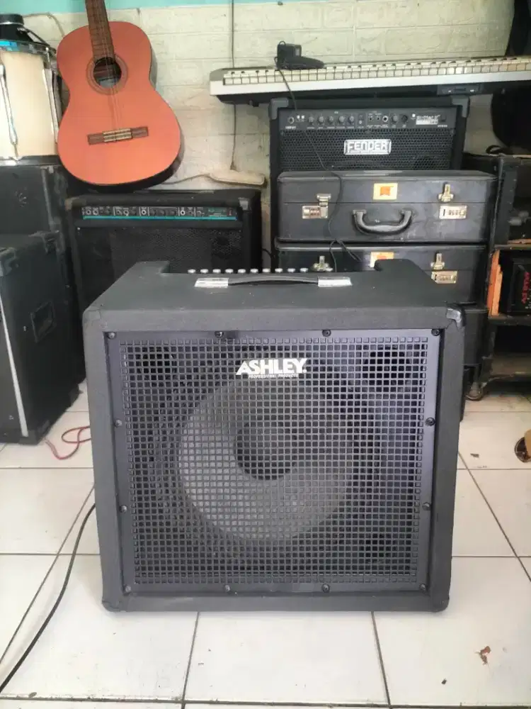 Ampli keyboard/drum elektrik 15 inch