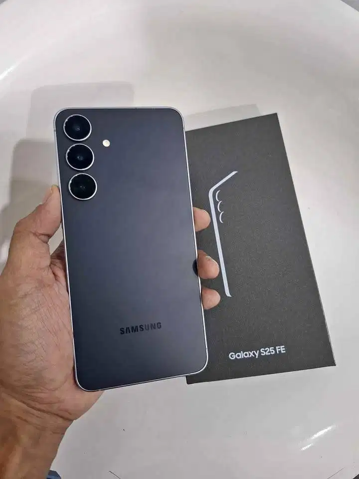 Samsung S25 FE 8/256 Second Like New Garansi ON
