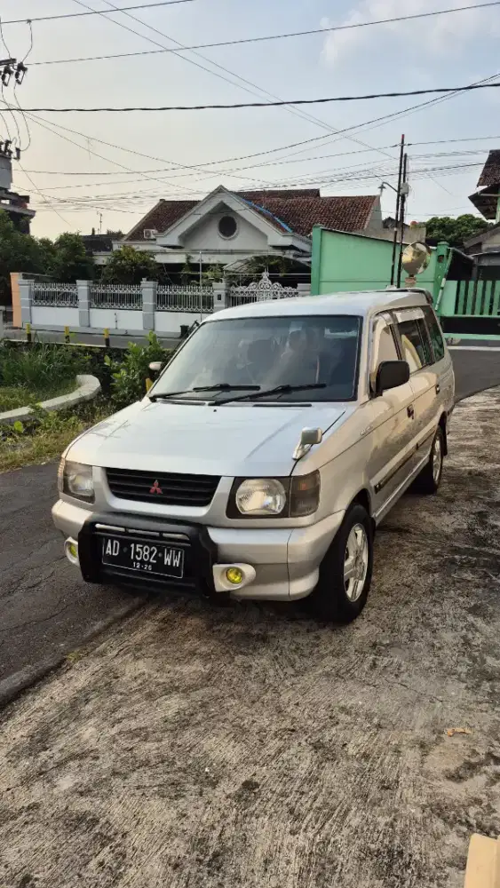 mitsubishi KUDA GLX DISEL SOLAR 2001