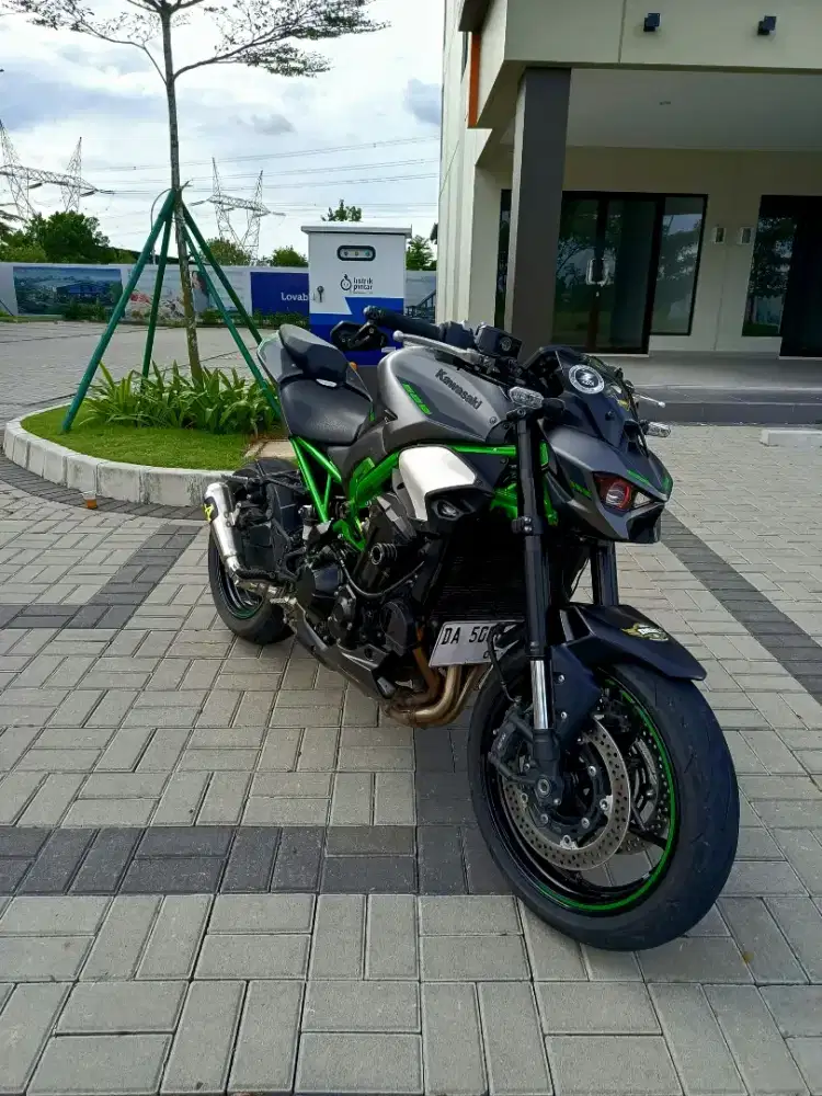Kawasaki z900 2025