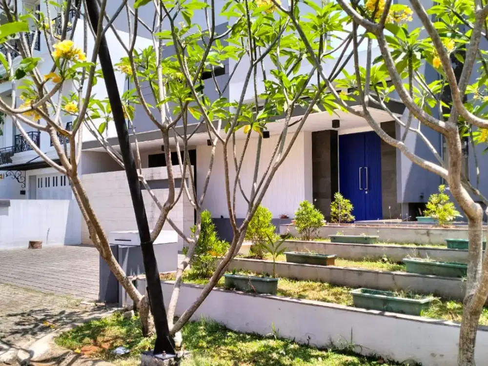Dijual Rumah Premium Swimming Pool Di Emerald Cove - Summarecon Gading Serpong