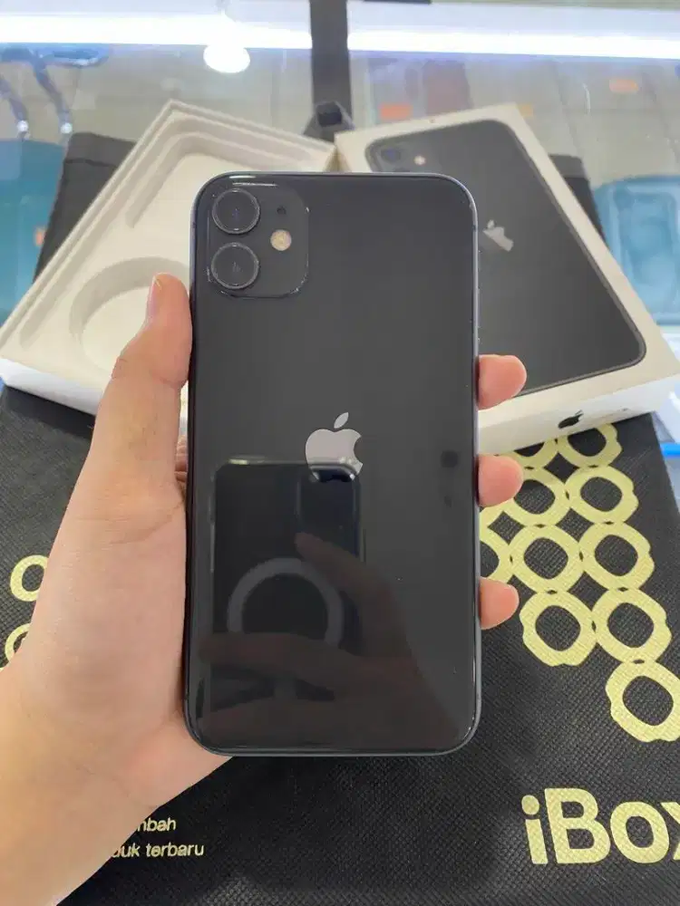 iPhone 11 128GB Nominus