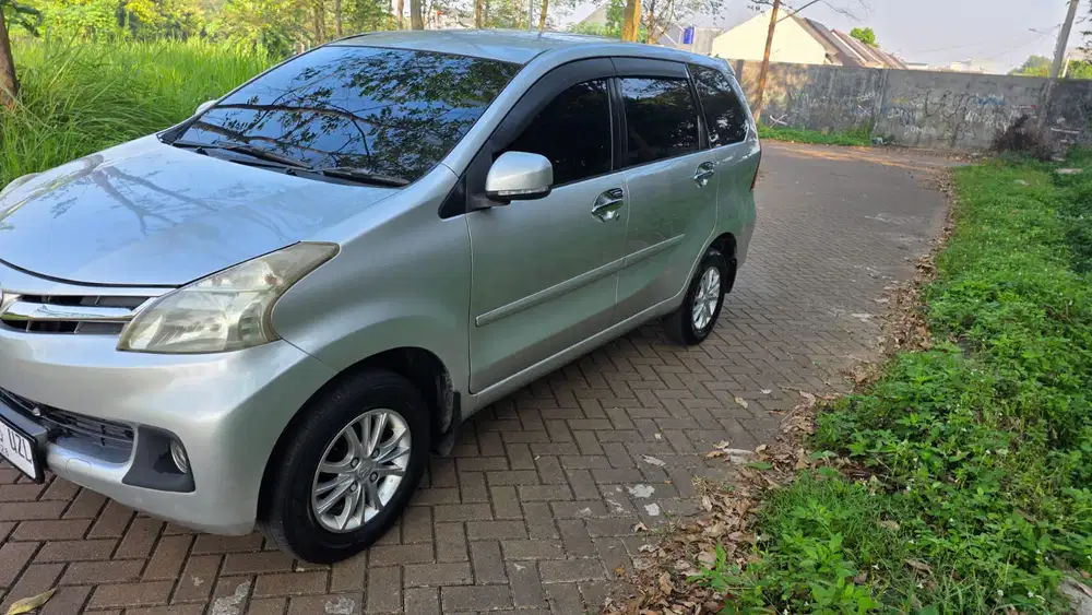 Daihatsu Xenia 2013 Bensin