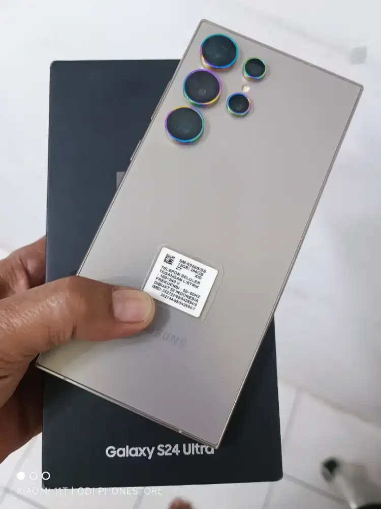 Samsung s24 ultra 12/256 mulus seperti baru dan lengkap