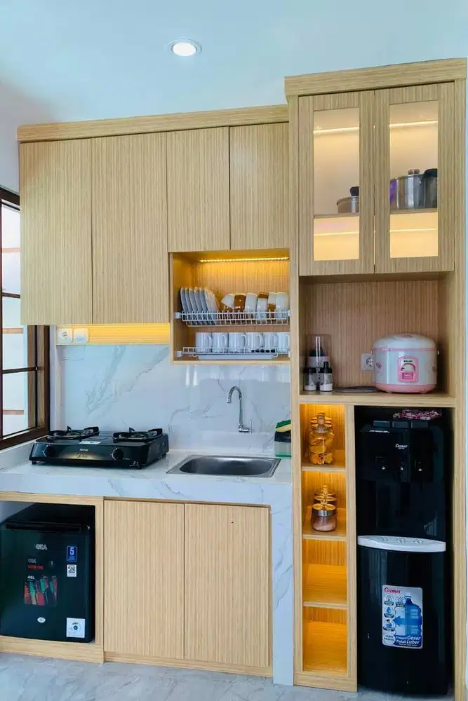 lemari gantung dan interior custome lainnya
