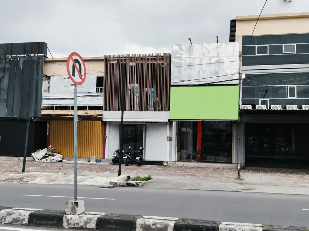 Dijual Ruko Lokasi Ramai di Jl. Kedungmundu Raya Semarang