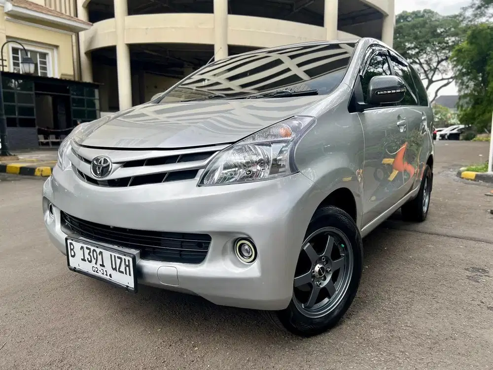 Toyota New Avanza 1.3 E AT 2012 Upgrade G