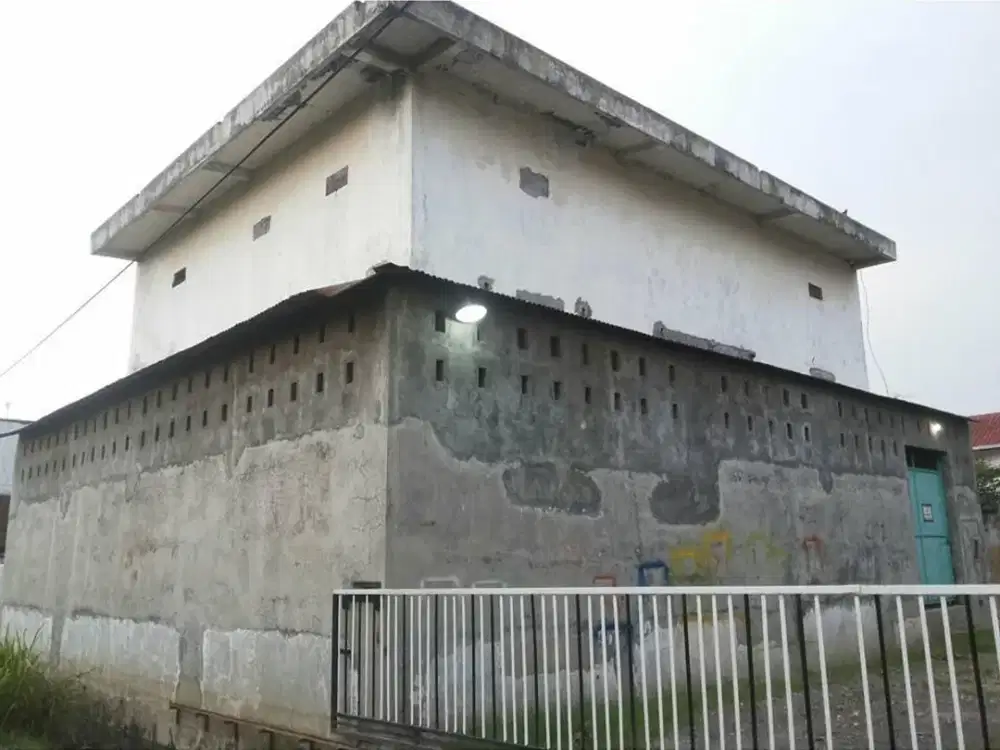 Dijual Gudang Lokasi Strategis di Jl. Delta Mas Semarang