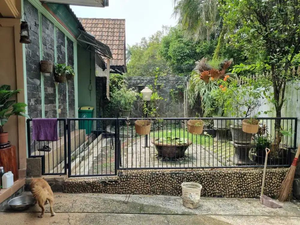 Dijual Rumah Asri, Nyaman, Semi Furnished di Giriloka BSD
