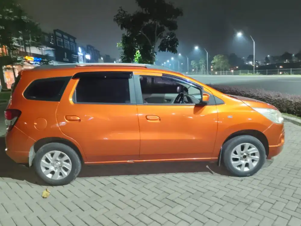Chevrolet spin 1,5 ltz at 2013