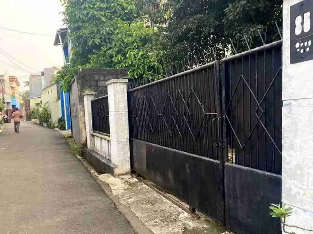 jual rumah luas Srengseng sawah Jagakarsa jaksel