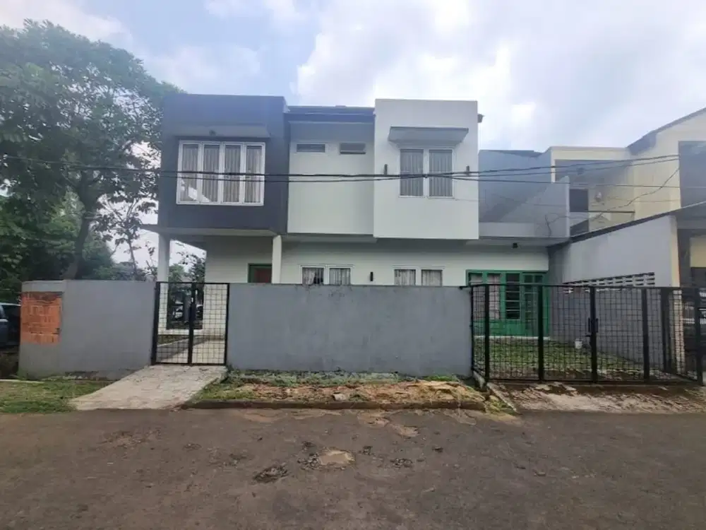 STRATEGIS, SIAP HUNI & POSISI HOEK RUMAH DI KUCICA BINTARO JAYA SEKTOR 9, TANGERANG, BANTEN