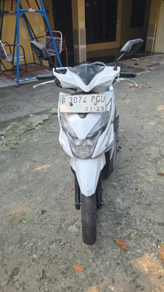 Beat Silver biru 2018 Plat Jakpus