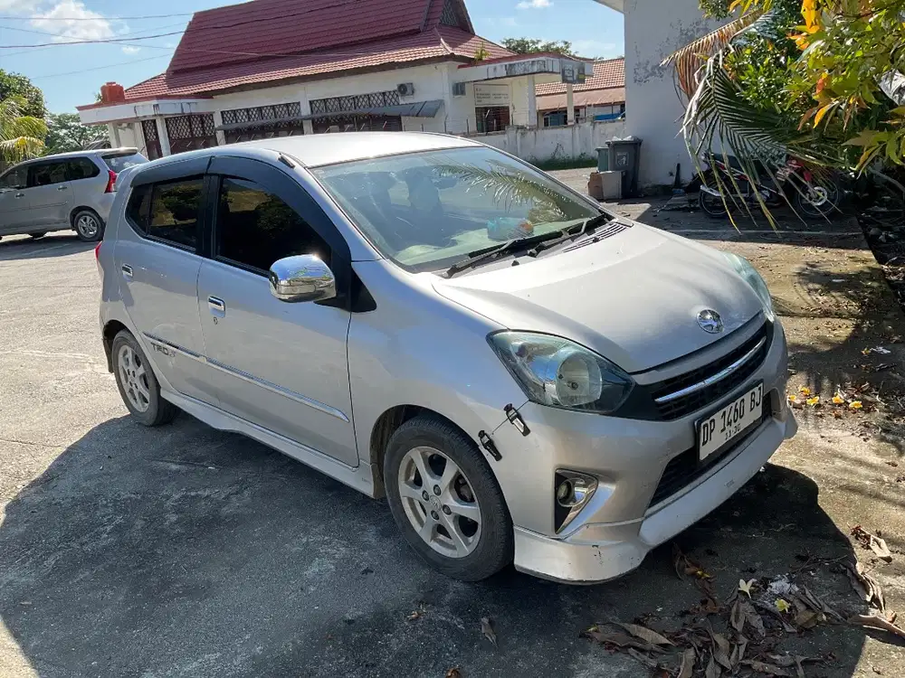 Di jual Agya 1.0 TRDs Manual