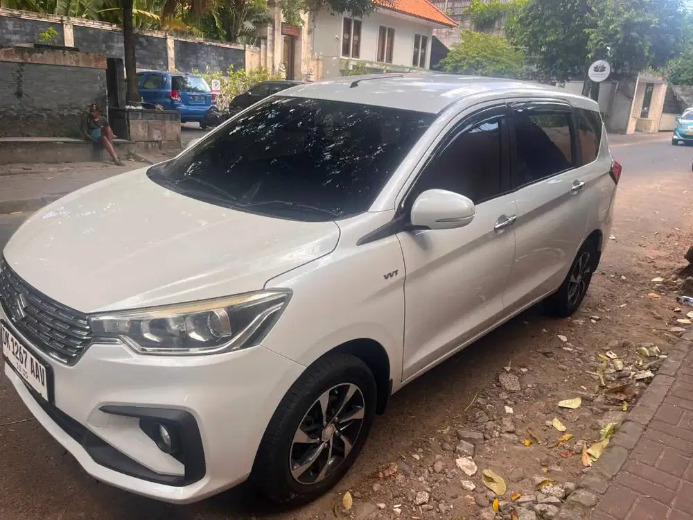 DIJUAL SUZUKI ERTIGA 2021
