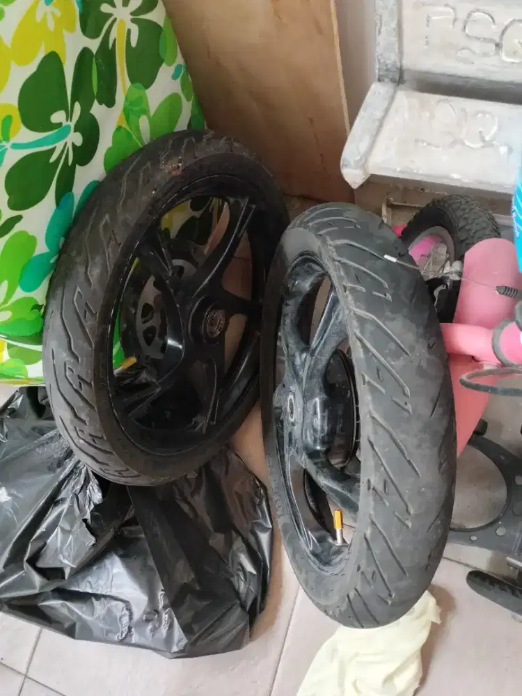 ban motor pelek mio bekas 2pcs