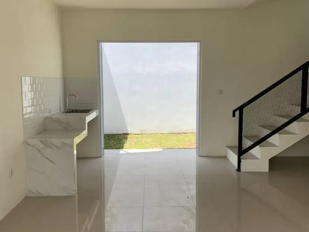Rumah Baru Cluster Cassario Townhouse Soekarno Hatta | LT 140 m² | SHM | Siap Huni