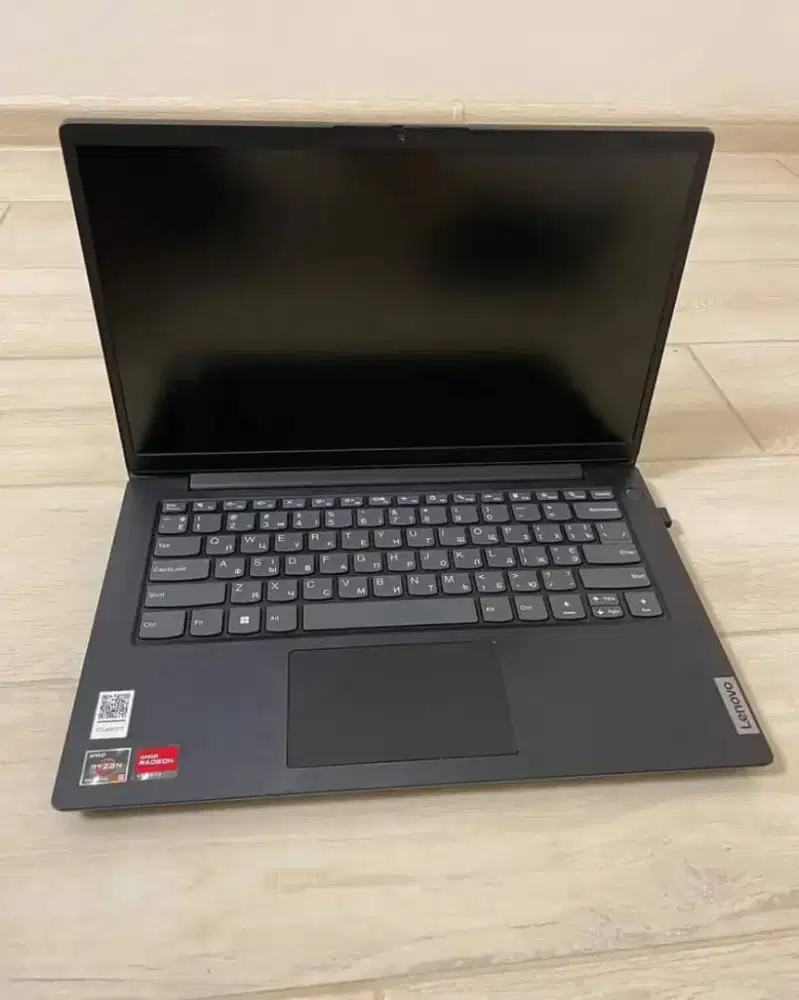 Lenovo Gaming V14 G2 ALC Ryzen 5300U Ram 8GB ssd 256GB VGA 2GB