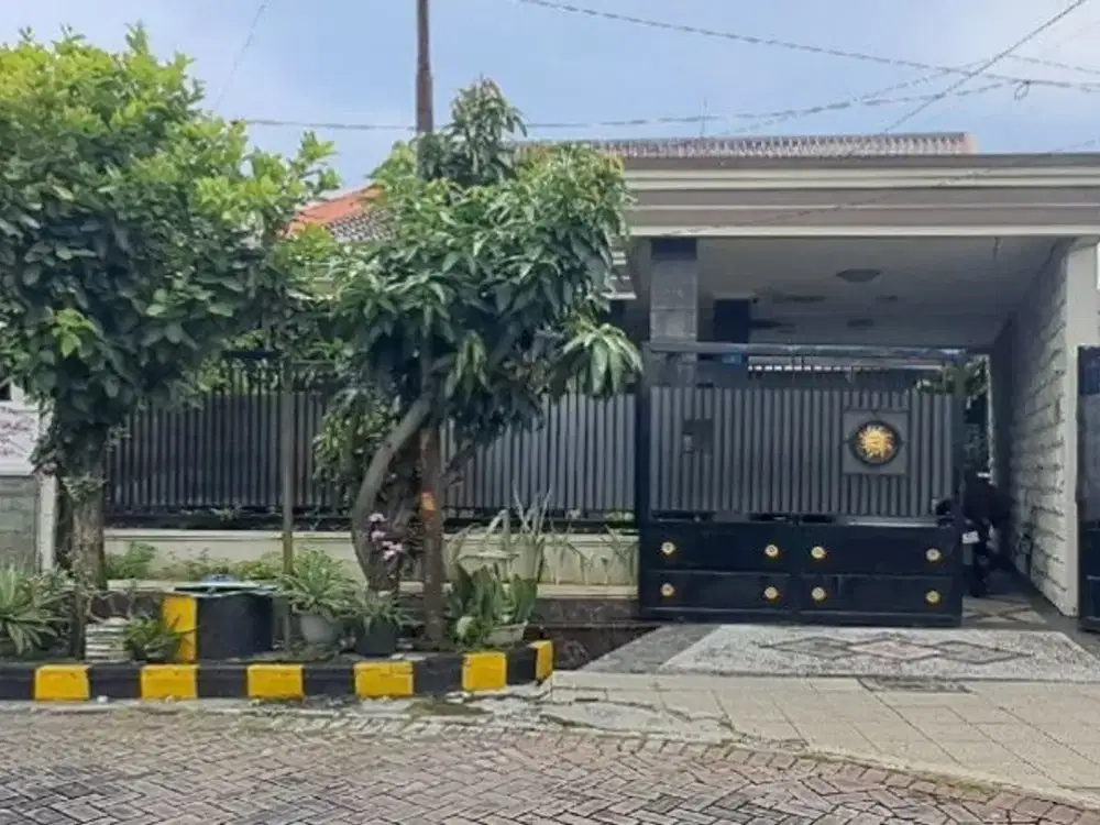 Rumah Bratang Binangun. Dekat Ubaya Ngagel