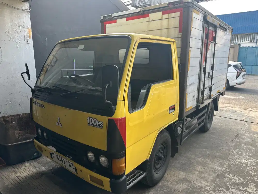 Colt Diesel Engkel box 2000 ragasa canter fuso cdd cde umplung bok elf