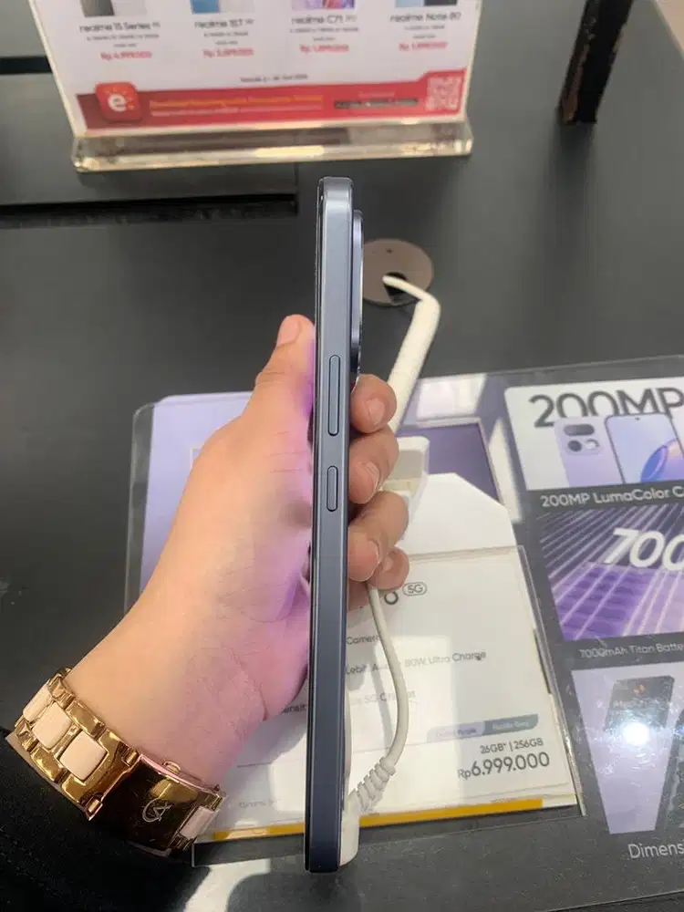 Promo cicilan Hp realme 16 pro