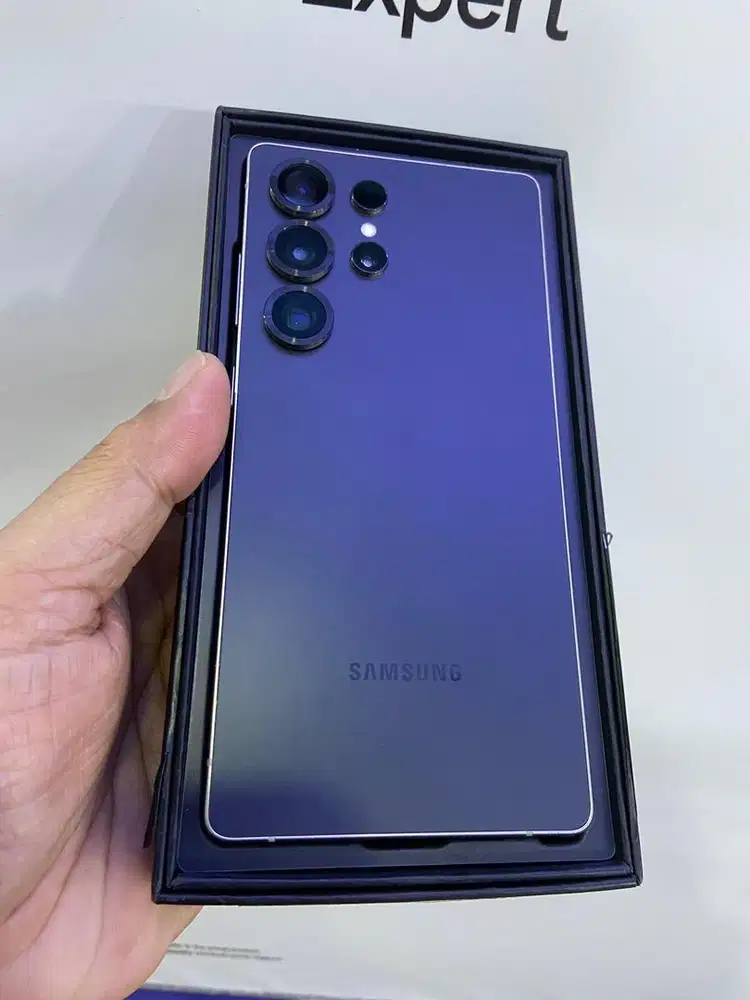 Second SAMSUNG S25 ULTRA 12/512gb TITANIUM SILVER BLUE Mantapp