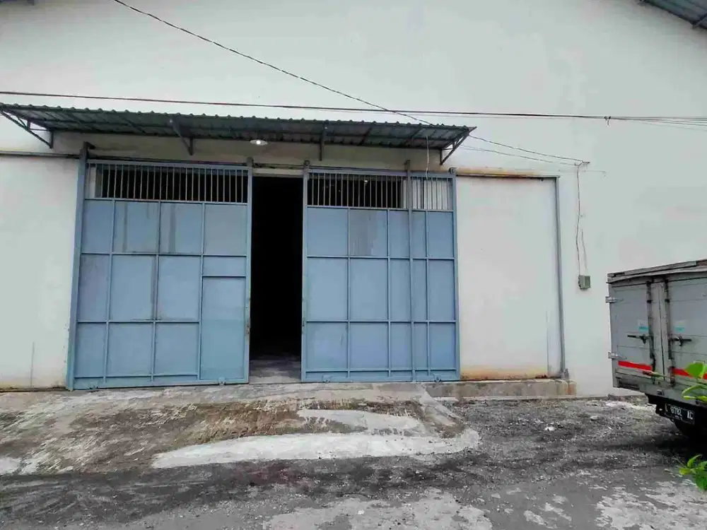 disewakan gudang siap pakai Kenjeran