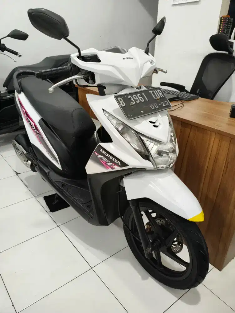 Honda beat FI 110 thn 2013 lengkap pjk panjang