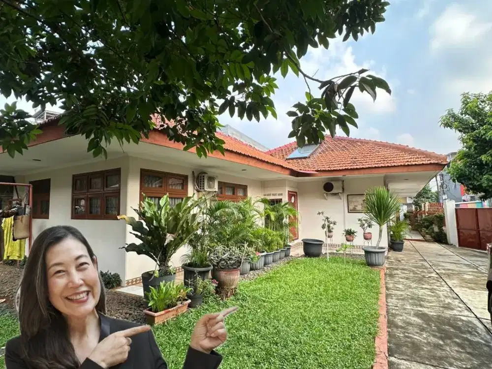 Rumah Asri Komplek Pondok Bambu Jakarta Timur