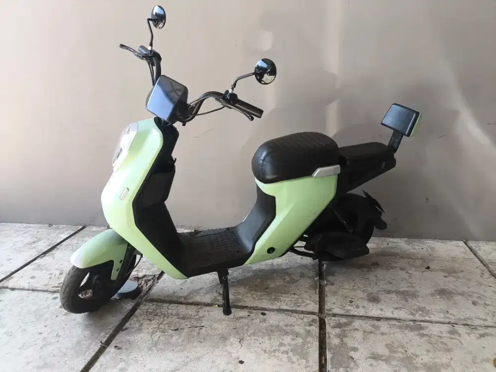 Sepeda Listrik UWINFLY M60
