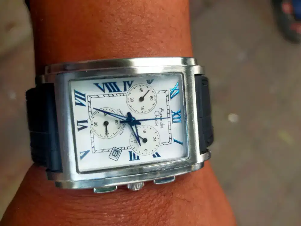 Jam tangan analog alexsandre cristie