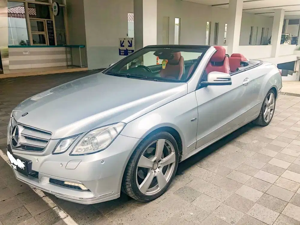 Mercedes Benz E250 CABRIOLET CONVERTIBLE 2010 Collector ATPM