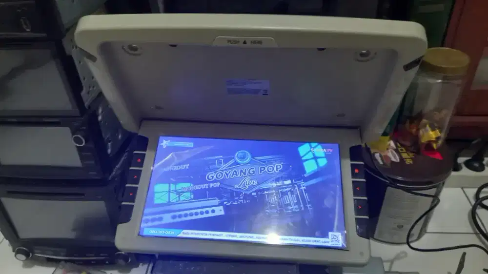 Tv roof tengah nissan livina orginal