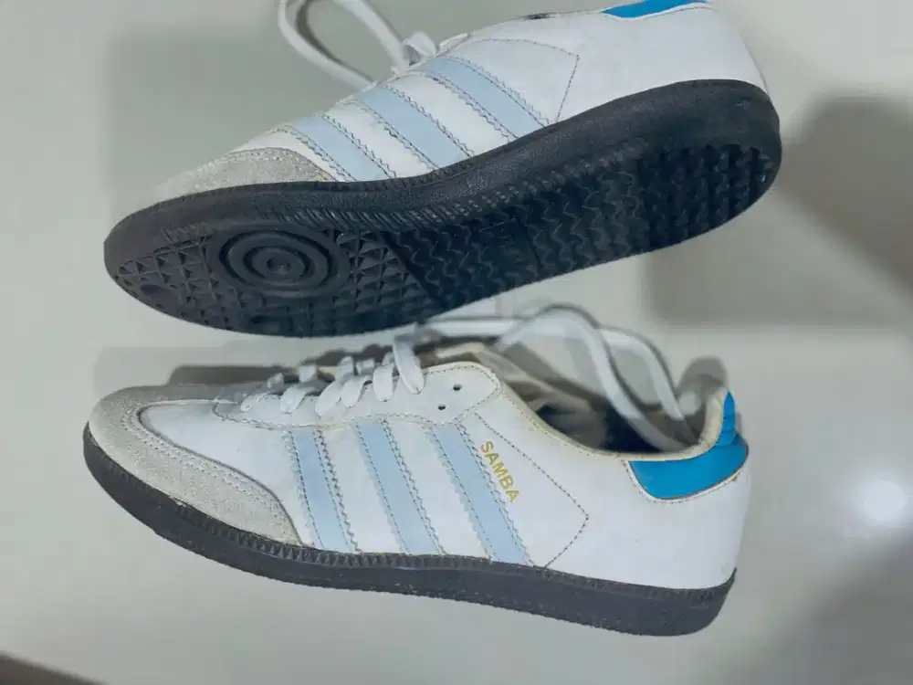 Samba og white ice blue