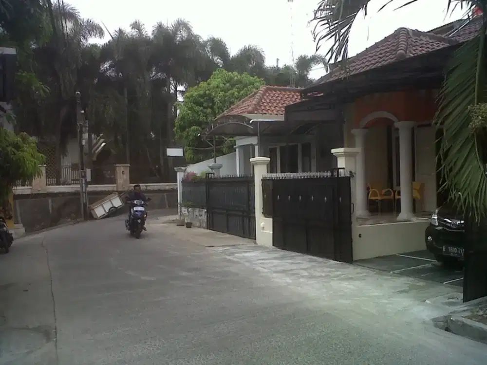 Jual Rumah di Gandul Cinere samping masjid PLN