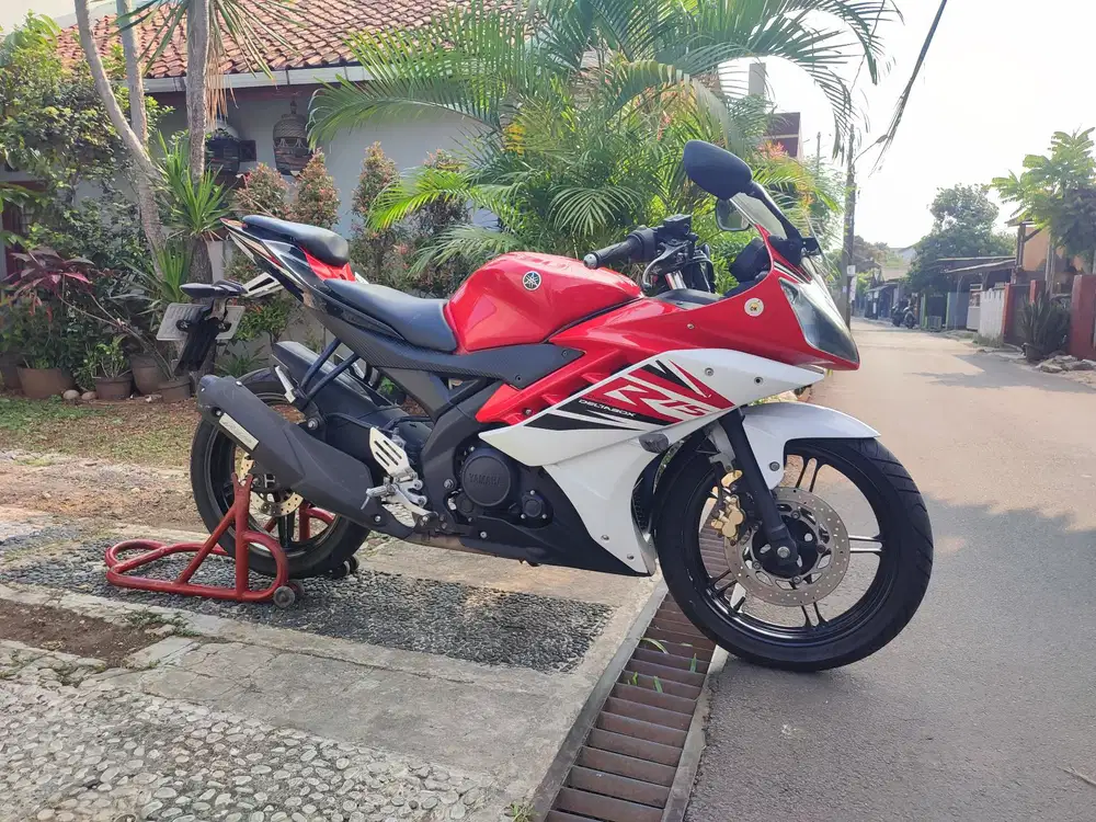 YAMAHA R15 V2 TAHUN 2014 GRESS
