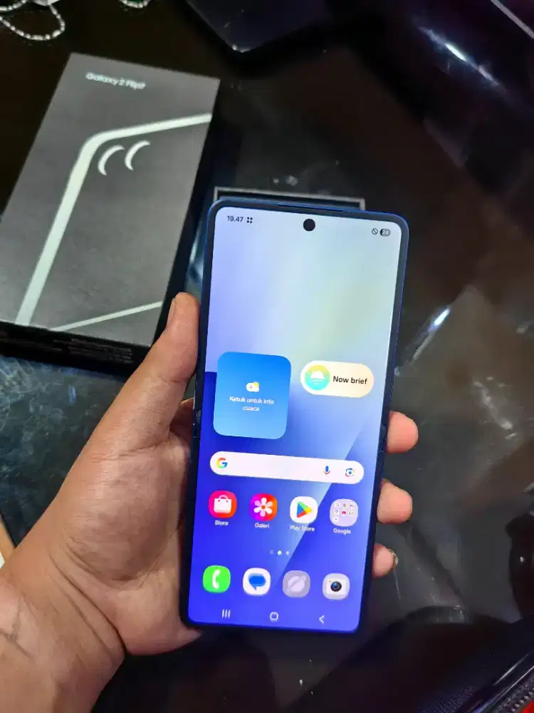 Samsung z flip 7 garansi on