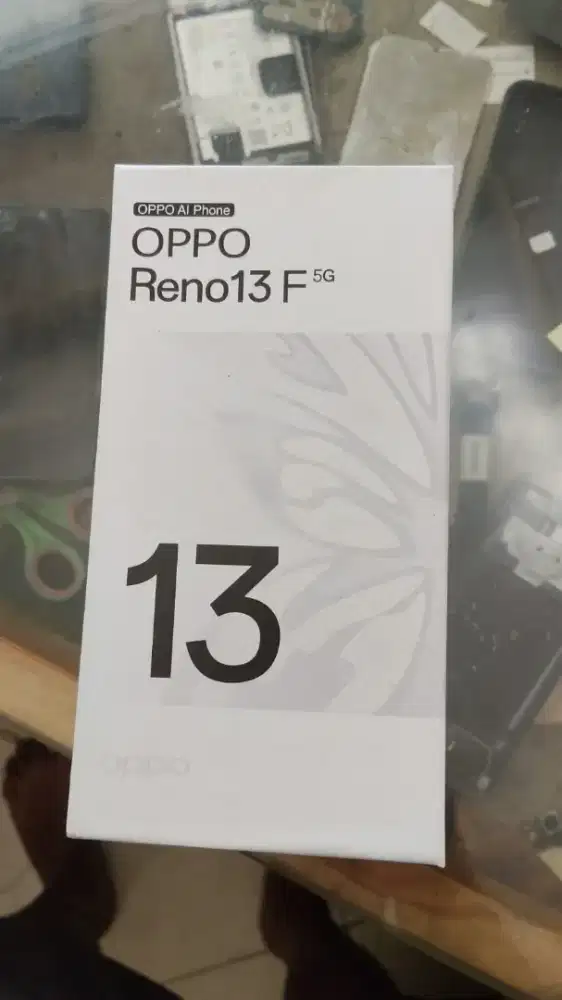 Oppo reno 13f 5G