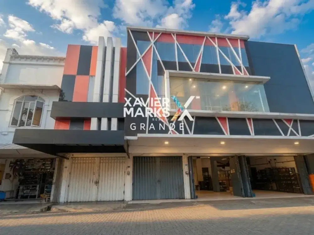 Dijual Ruko gandeng 2 lantai bagus  di Galunggung area Klojen, Malang