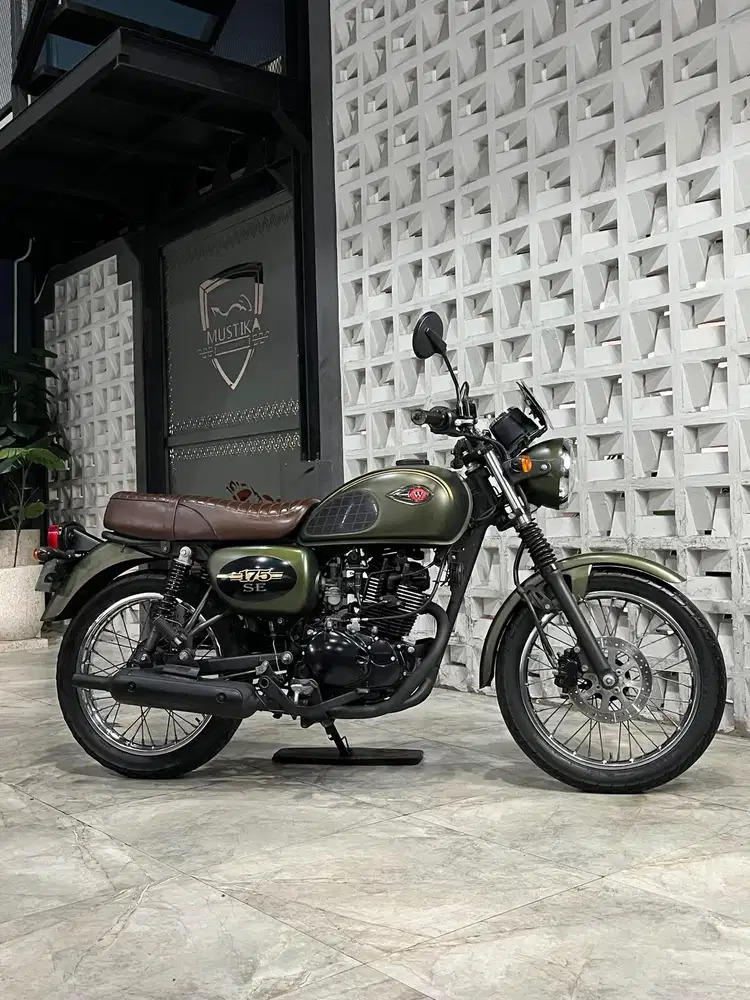 Stok Terbatas!!Kawasaki W175 Se th 2022 - Ayu Mustika