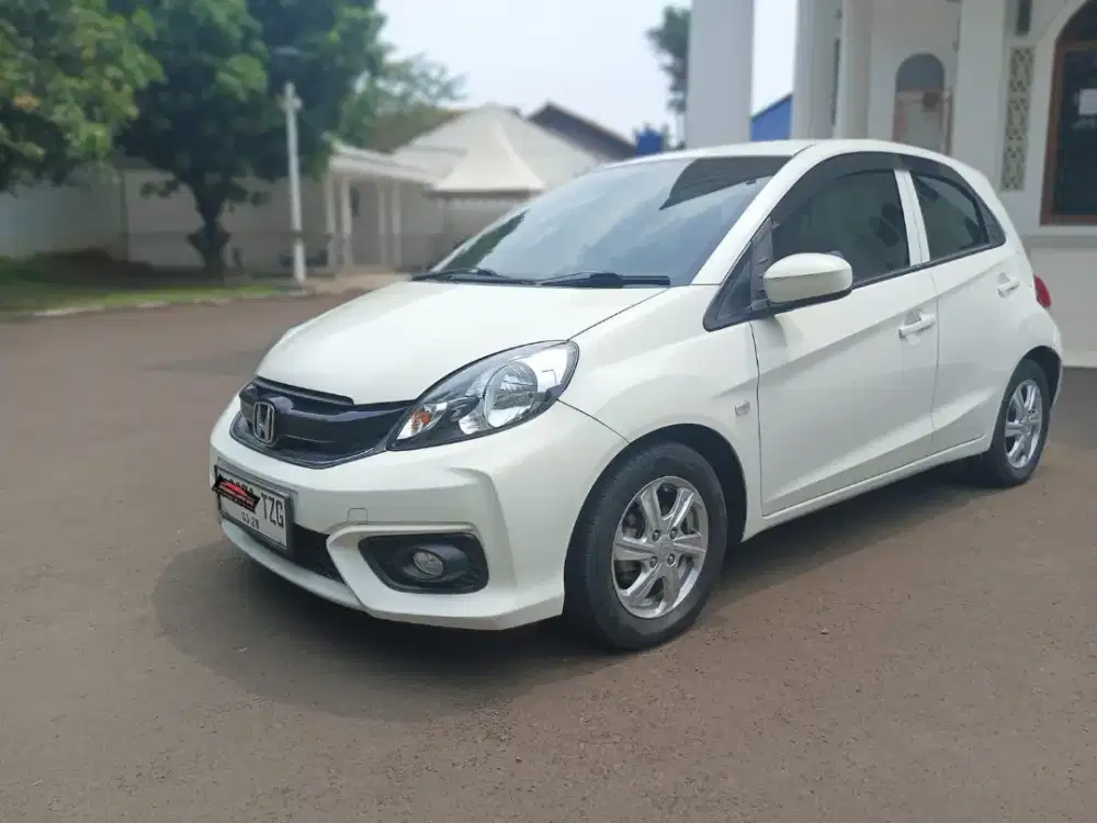 TDP 5 JUTA Honda Brio 1.2 E MT 2018 Putih