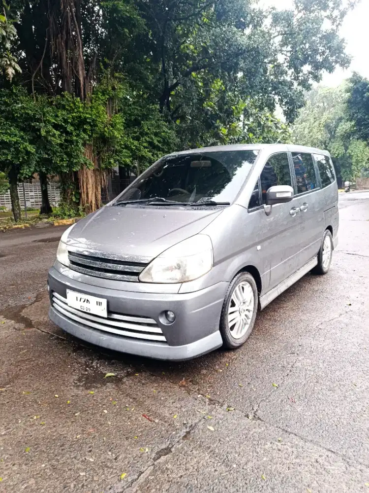 Sewa mobil + supir