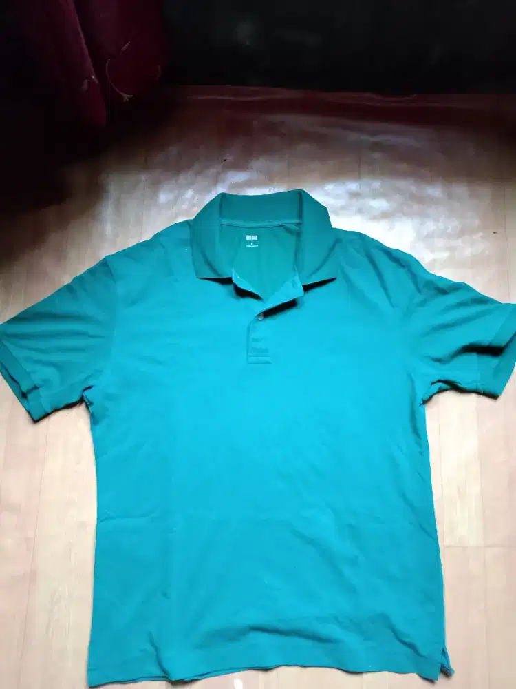 Kaos Kerah Original UNIQLO