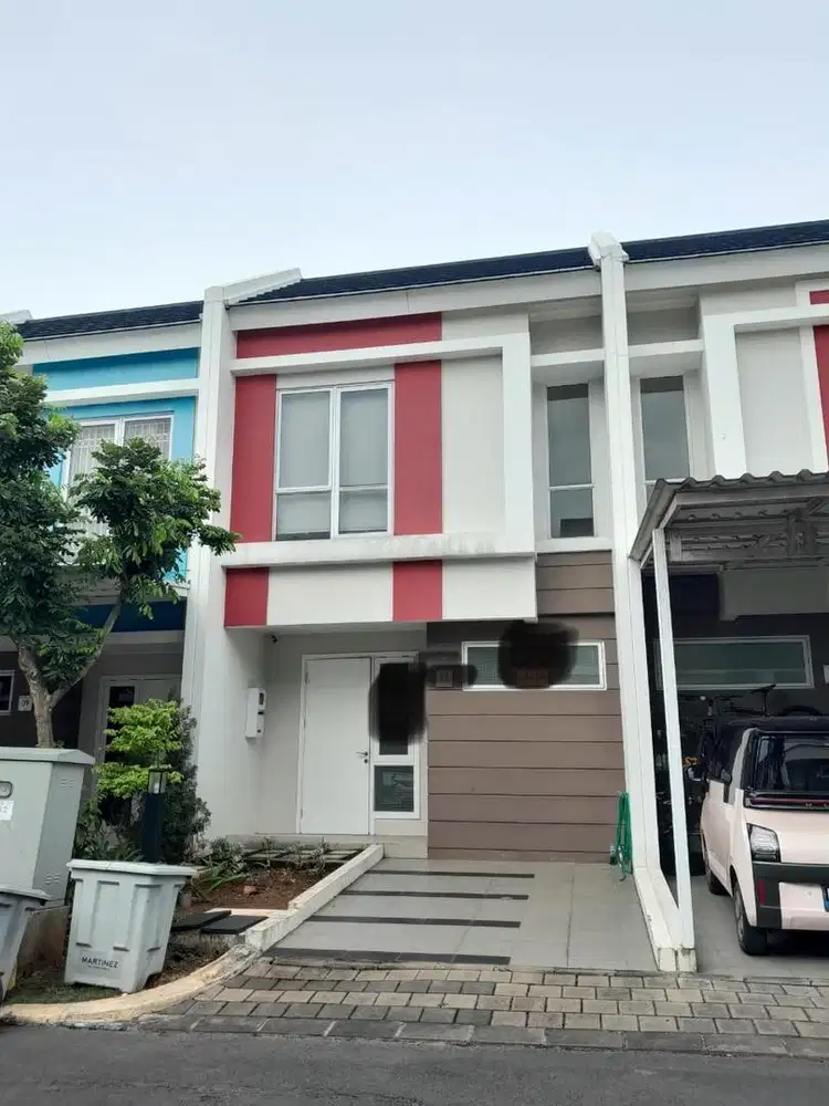 Jual cepat rumah 2 lantai di gading serpong, rapi siap huni