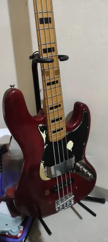 Di Jual Gitar Listrik Bass Fender Jazz Bass 4 String Body Custom