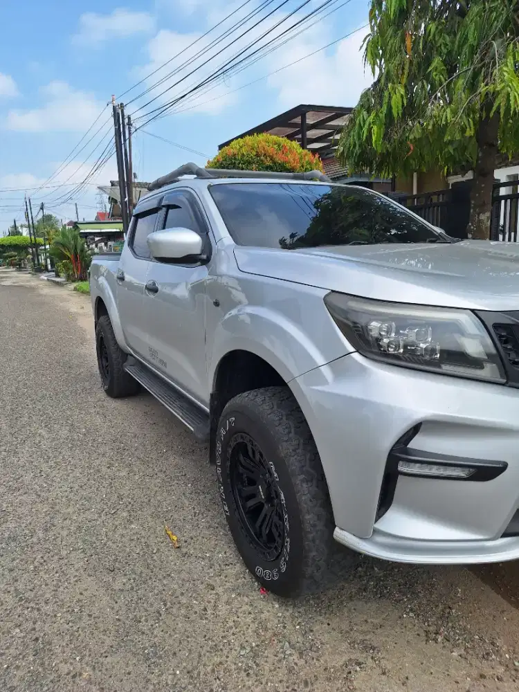 Nissan Navara 4x4 Thn 2015 Diesel Manual