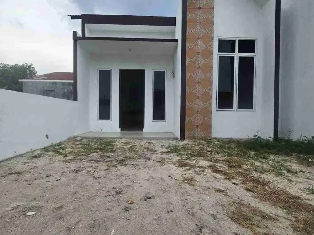 RUMAH DI DEKAT UNIMED SIAP HUNI LOKASI STRATEGIS