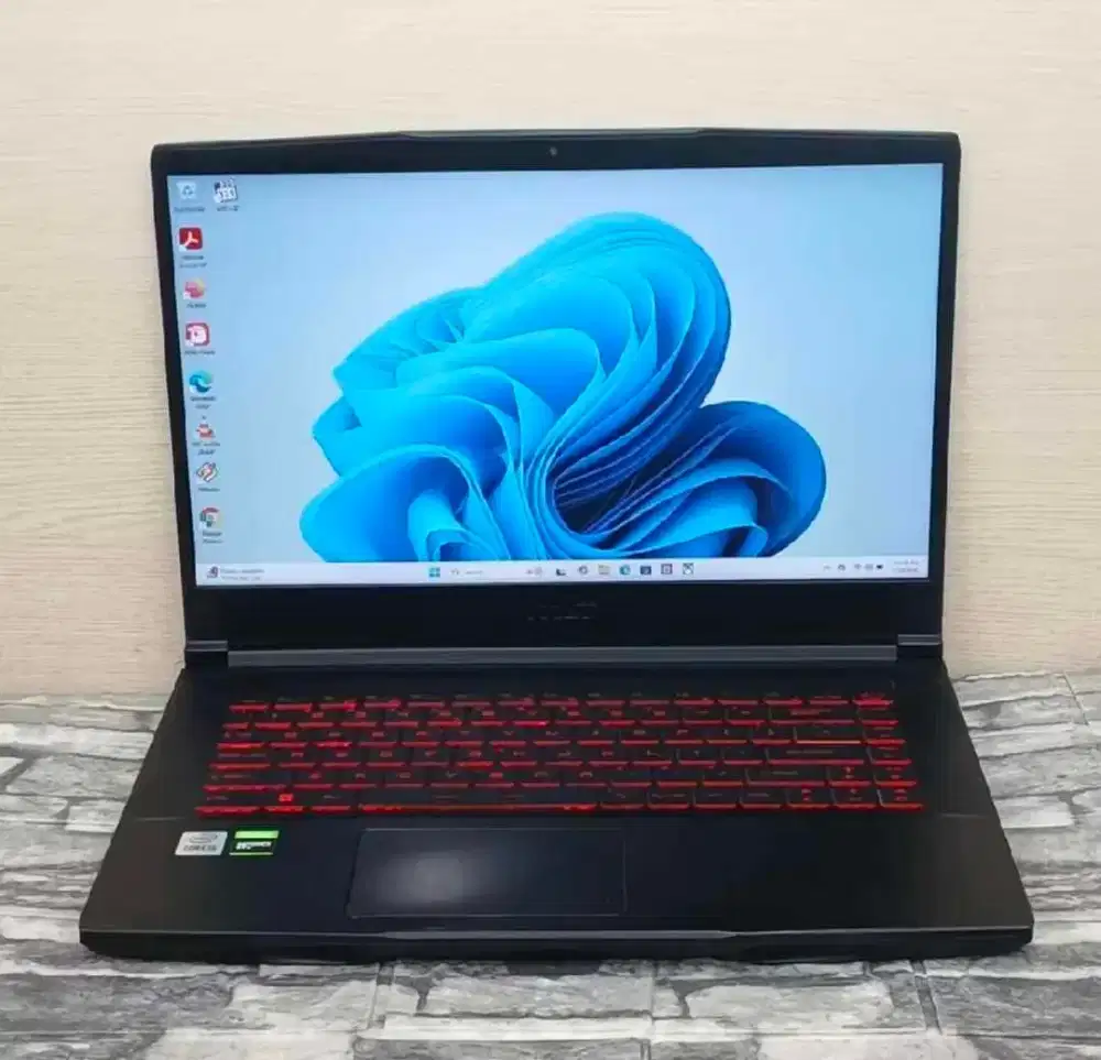Msi GF 63 laptop gaming i5 nvidia ram 16 gb  ssd 1TB